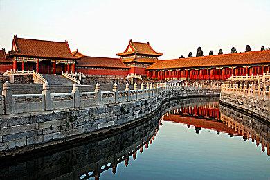 《残秽的我们2：普渡慈航》4月7日发售 试玩Demo已上线